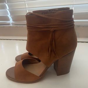 Size 10 peep toe brown booties